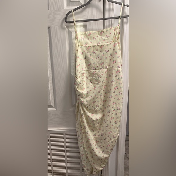 Floral Cut Out Dress - Picture 2 of 4